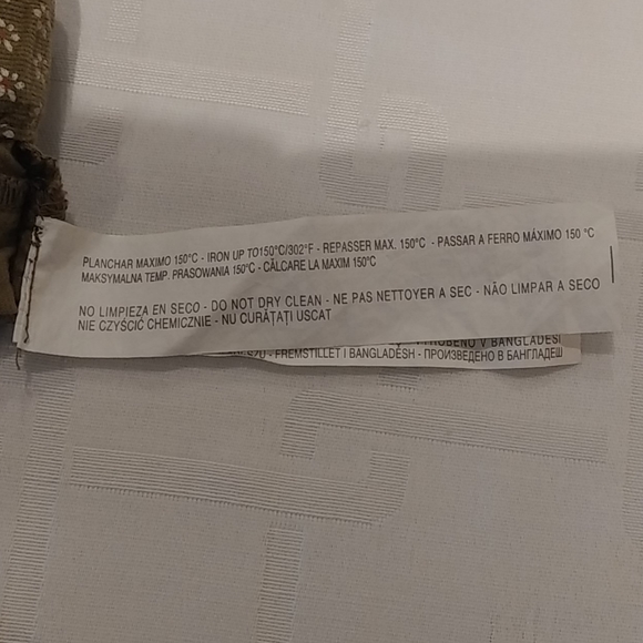 Zara Olive Green Belted Shorts with White Flowers - Picture 10 of 10